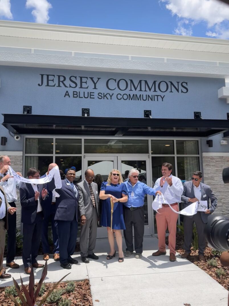 jersey commons ribbon cutting